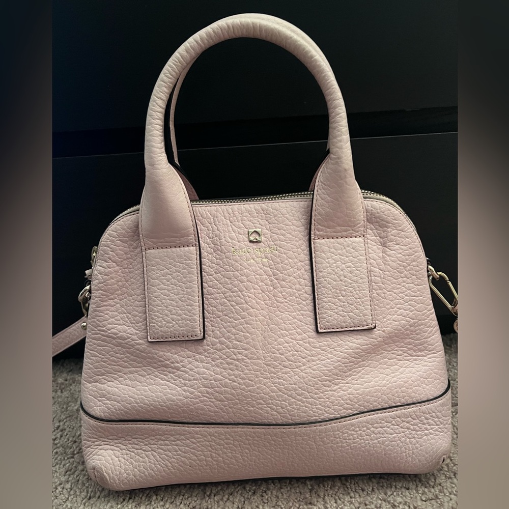 Kate Spade Handbag~ Excellent Condition, looks brand new
